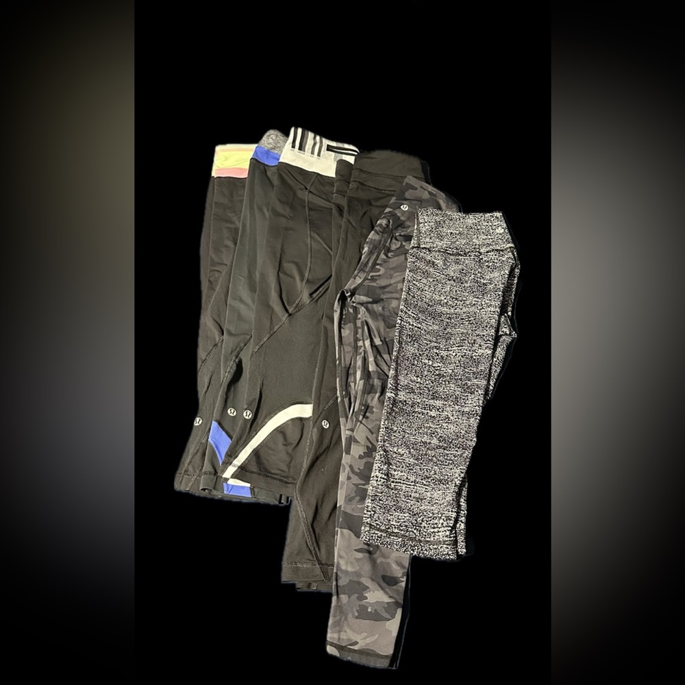 Lululemon Stylish Bundle Leggings Set in Black and Gray